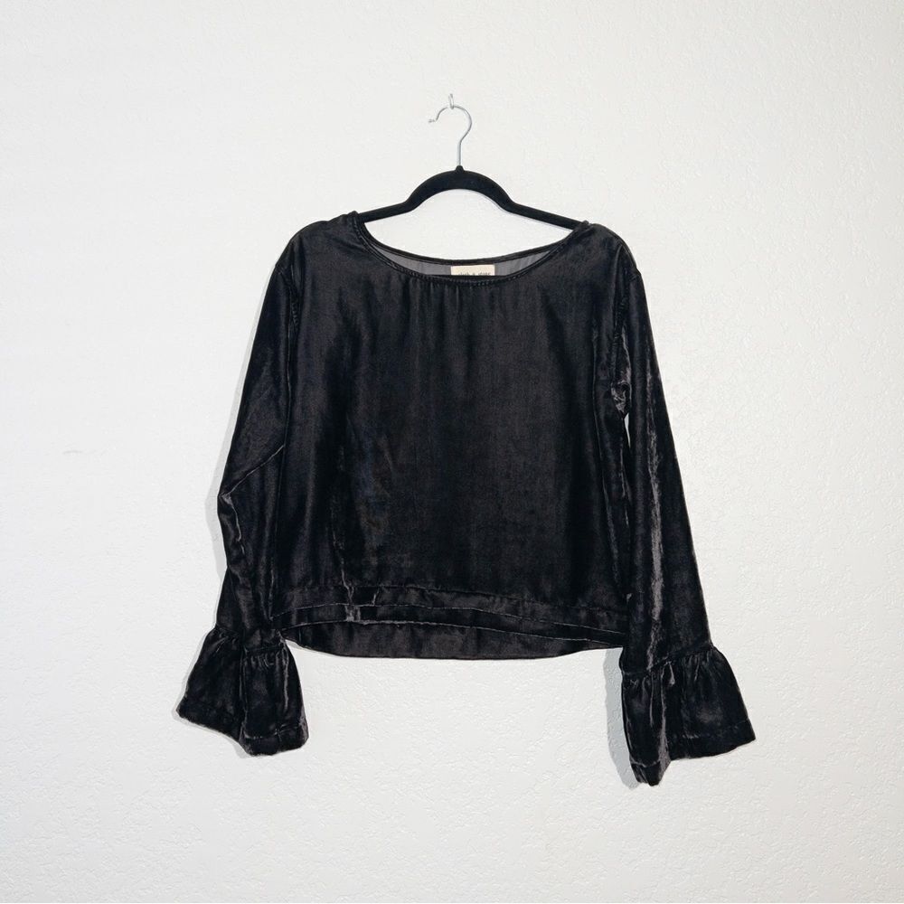Cloth & Stone x Anthropologie Black Velour Bell Sleeve Top Size Small